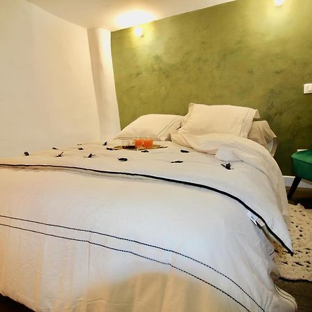 Le Madeleine Apartment Aix-en-Provence Bagian luar foto